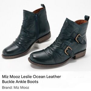 Miz Mooz Leslie Ocean Dark Blue Buckle Leather Bootie Ankle Boots 39 (8.5-9)Wide